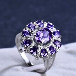 18K Amethyst Diamond Ring